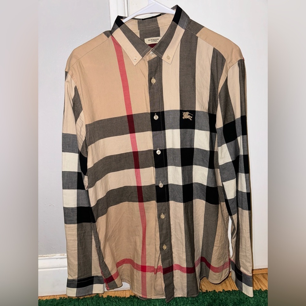 BURBERRY Collard Shirt